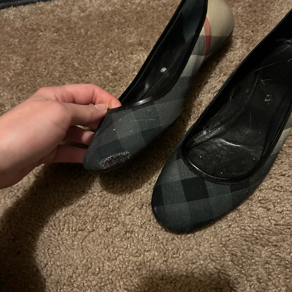Burberry flats - Picture 2 of 6